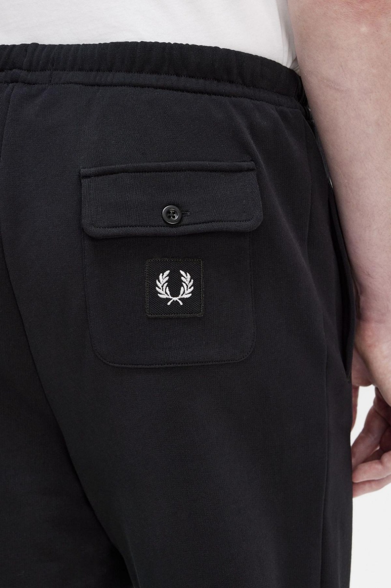 Fred Perry Badge Detail Track Pants Bukser Herre Svarte | NOQAV32528