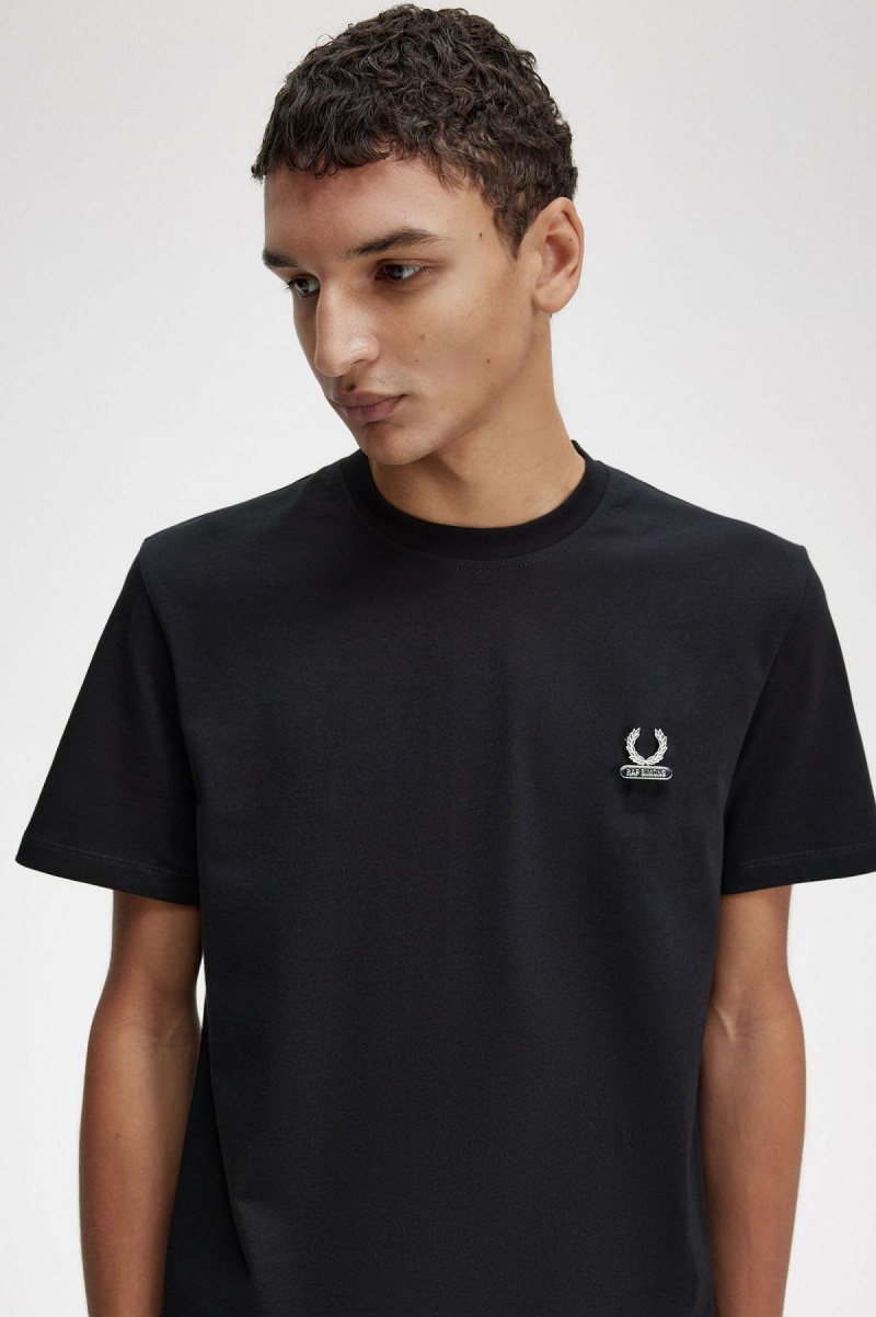 Fred Perry Enamel Pin T-skjorte Herre Svarte | NOQCS80959